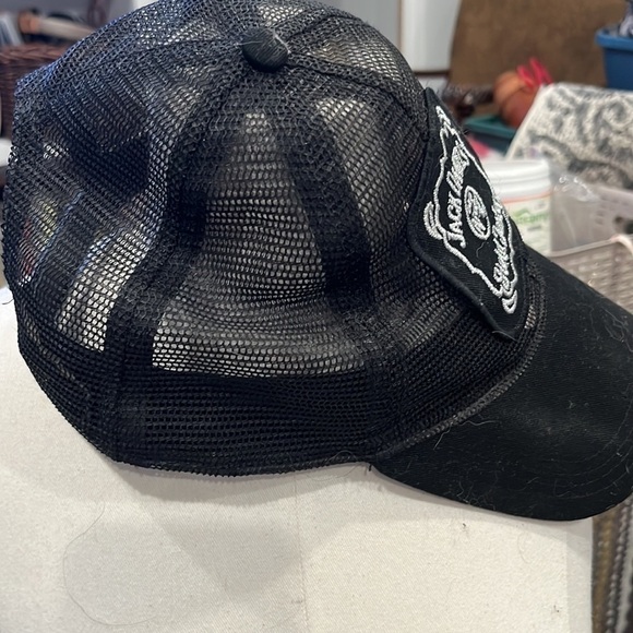 Jack Daniels. Old number seven. Field tester. Mesh trucker hot. Snapback. Black - Picture 3 of 5